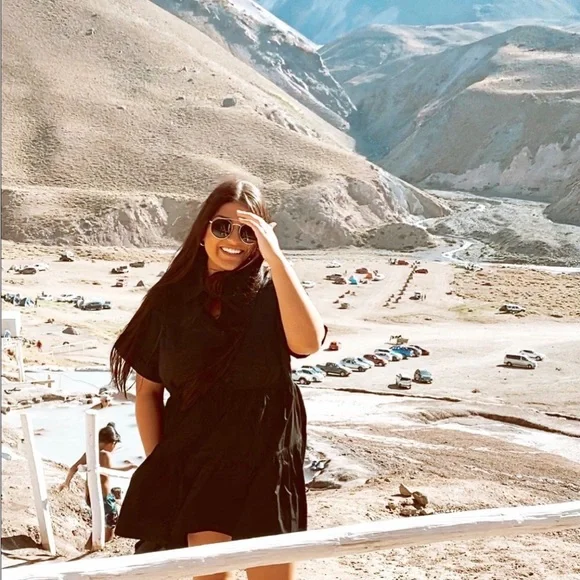 Black Zara dress - Picture 2 of 5